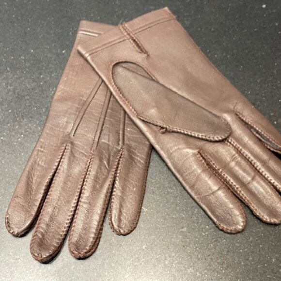 SLEEK BROWN LEATHER VINTAGE GLOVES SIZE 7 2/3 IN SIZE LARGE LOVELY SOFT LINING - Picture 2 of 6